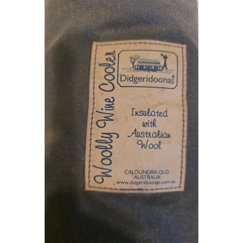 NWT Didgeridoonas Woolly Wine Cooler Insulated Australian Wool Oilskin Bag Brown